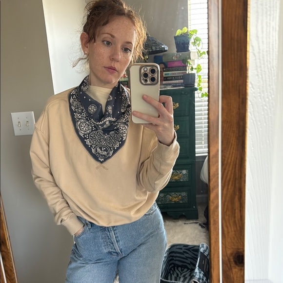 XS Free People Bandana Sweatshirt - Picture 1 of 4